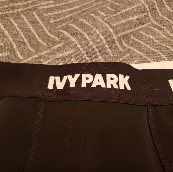 3/$25 Ivy Park mid-rise knee length athletic leggings, size L (fits quite small) - Picture 3 of 3